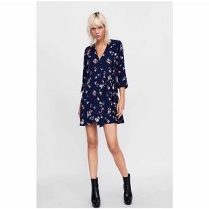 ZARA BASIC BLUE FLORAL FAUX WRAP MINI DRESS SIZE LARGE